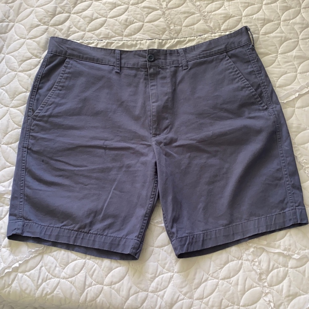 St. John’s Bay men’s size 40 shorts